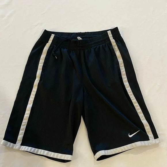 Nike Hustle men’s basketball shorts small black 382858 010‎ - Picture 1 of 4